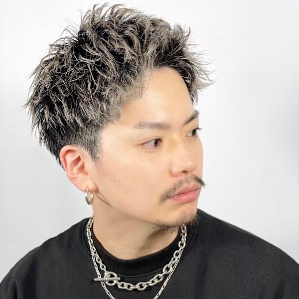 アップバング/ツーブロック/ソフトツイスト〈理容室〉