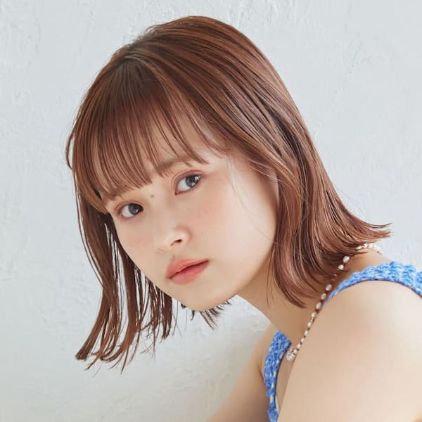 外ハネAラインボブ