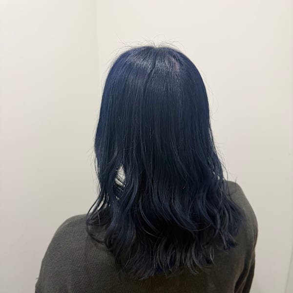ネイビーブルー