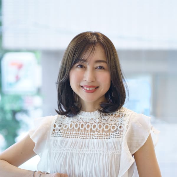50代以降の上品ミディアムボブ