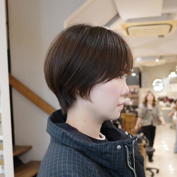 小顔丸みショート 耳かけ前髪あり 艶髪美髪|Neolive aim 横浜店