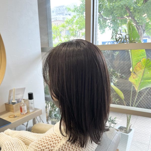 大人の外ハネミディスタイル|半個室型美容室 Sourire 赤坂店