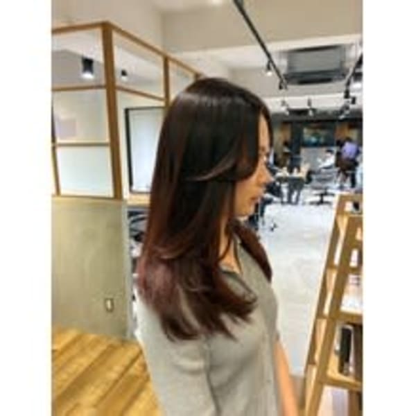 レッド×レイヤースタイル【20代30代40代/イルミナカラ】