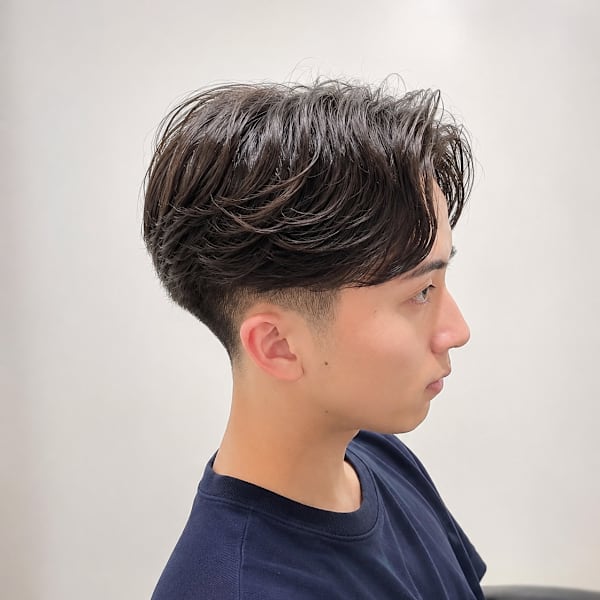メンズ　ニュアンスパーマ　フェザーパーマ　テーパーフェード|OR BARBER 個室メンズ理容室