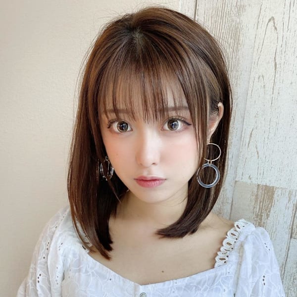 軽さと動きを出した大人かわいい