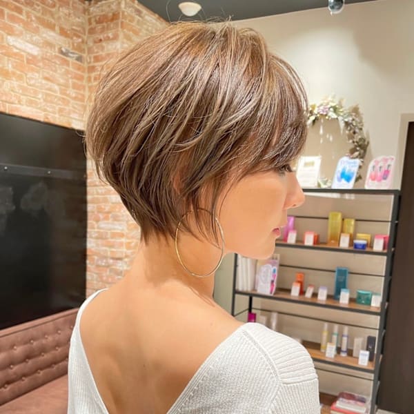 丸顔面長40代50代60代×絶壁解消大人美人ショート s|BUMP GINZA
