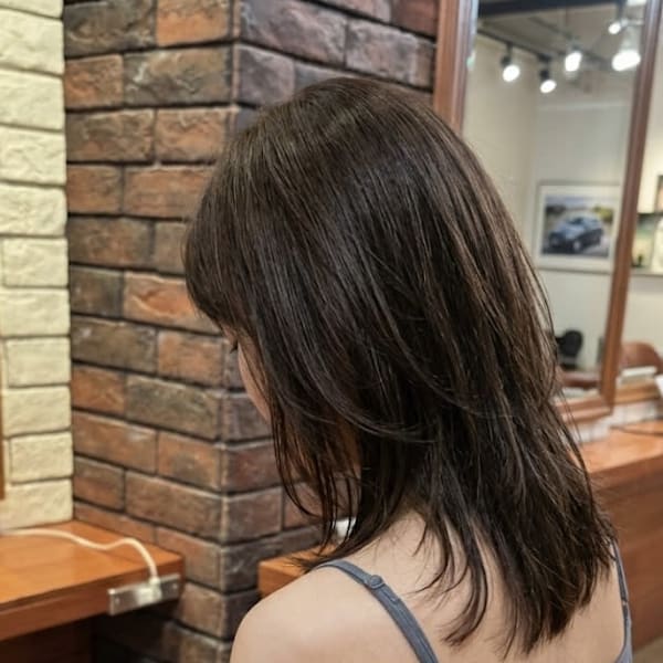 軽やかに揺れる大人のロングレイヤー【345スタイル】