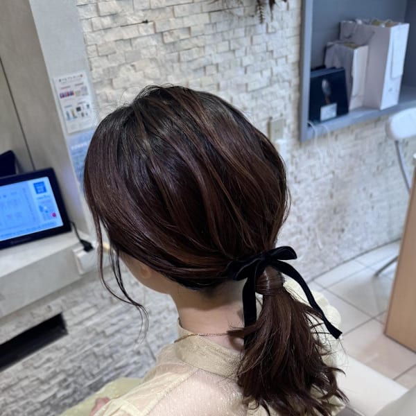 イベントにおすすめのローポニーアレンジ！