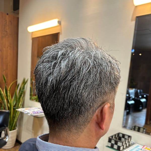 VARIE hair&design×スタイル