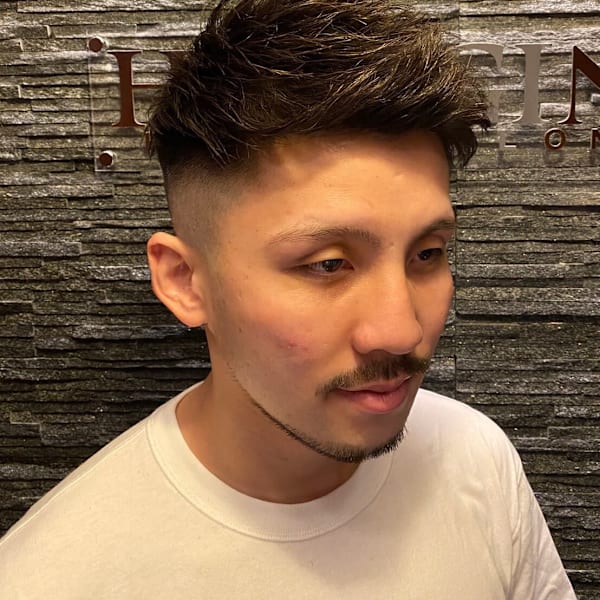 フェザーアップスタイル＜理容室＞＜銀座＞＜メンズ＞＜ショート