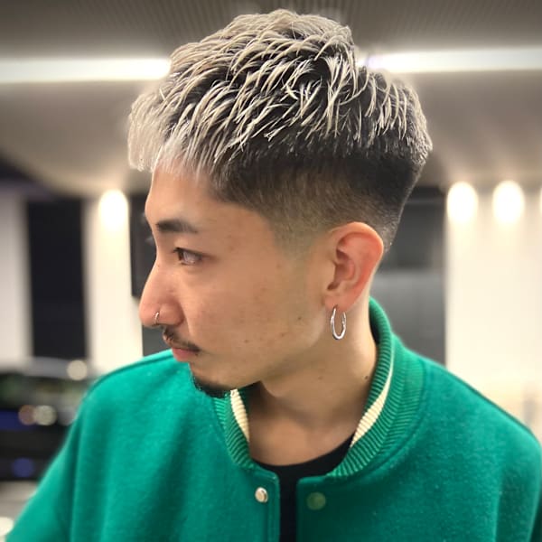 スキンフェード×ホワイトカラー 梅田 大阪 成人式 バーバー