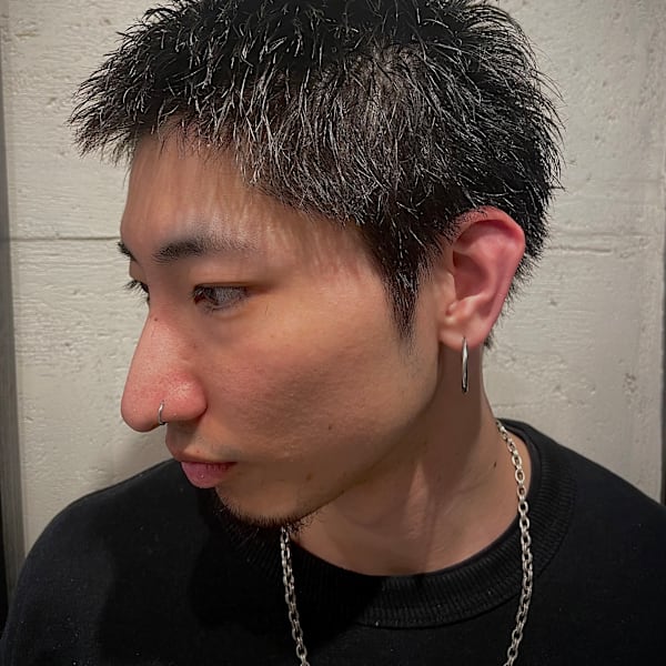 漢の短髪スタイル