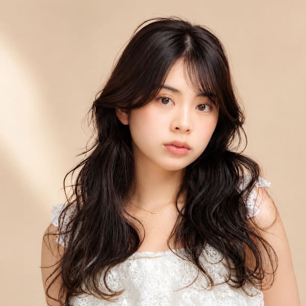 小顔前髪　小顔レイヤー　ロング