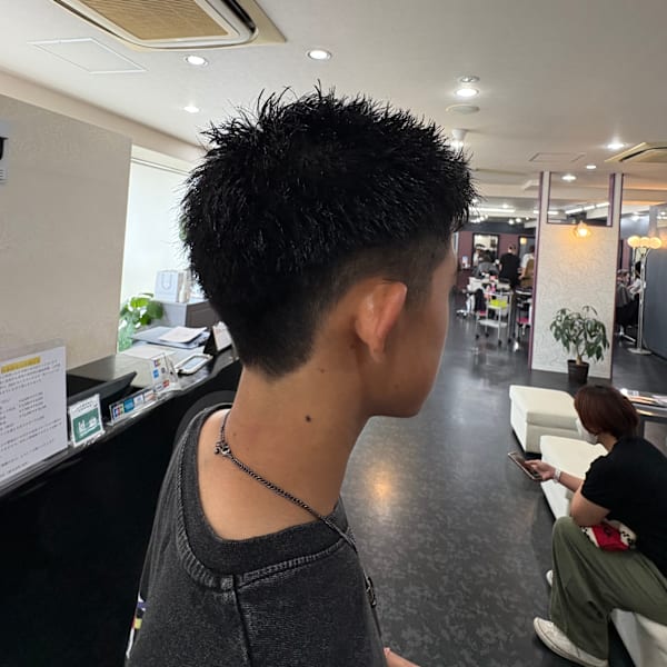 メンズスパイキーショート