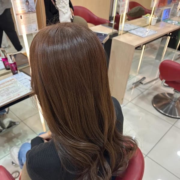 【伊勢原】イルミナカラー+髪質改善で叶える透明感オリーブ|FACE。伊勢原