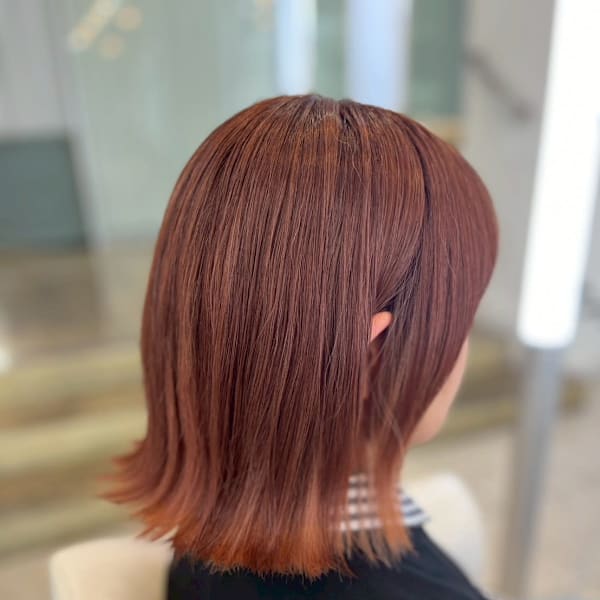 【切りっぱなしボブ】艶ピンクブラウン×裾コーラルピンク|KAMIO CION