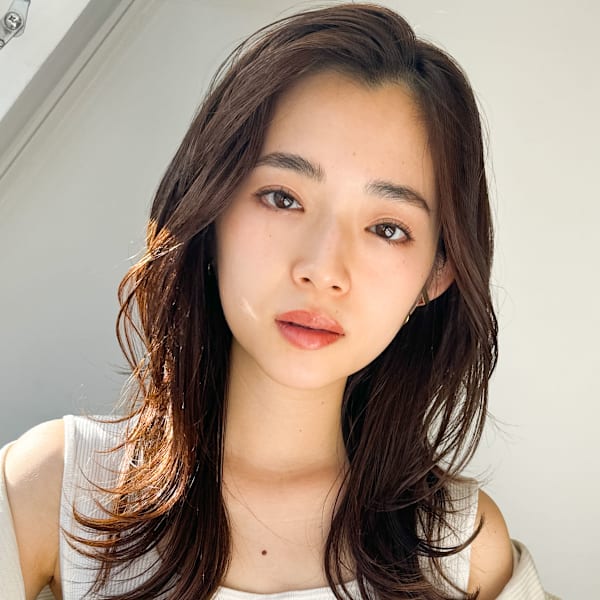 大人可愛い韓国風レイヤーカットシースルーバング透明感