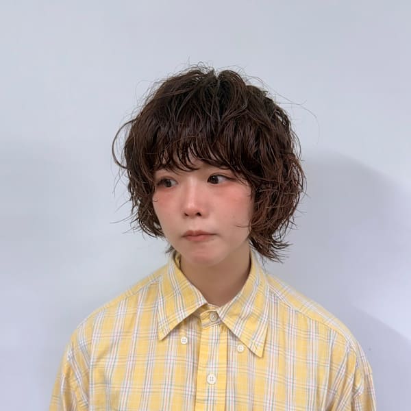 ショートウルフ　パーマ　毛先ブリーチ履歴あり