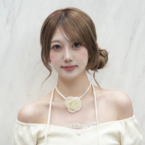 Lond Le’a 天神大名店【ロンドレア テンジンダイミョウテン】のスタッフ紹介。Karin 