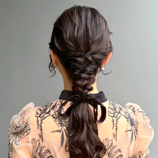 お呼ばれアレンジ ヘアセット 結婚式 編み下ろし ロングヘア