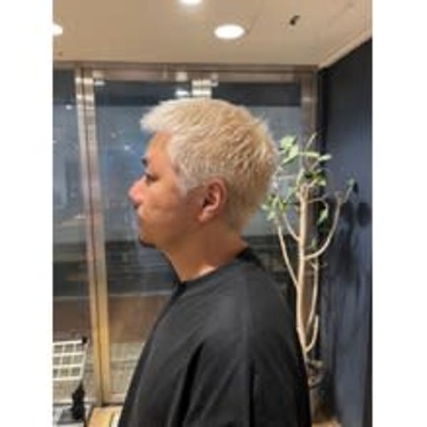 ブリーチボウズ　【メンズカット/20代30代40代】