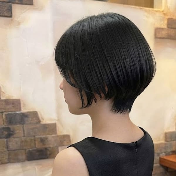 上品なくびれショートボブ【392スタイル】