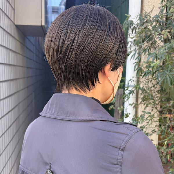女性らしい抜け感ショート|ELLYLONDON 垂水店