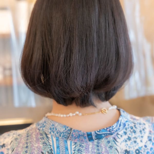 ピンクベージュレイヤーイメチェン前髪フェイスレイヤー暗髪美髪