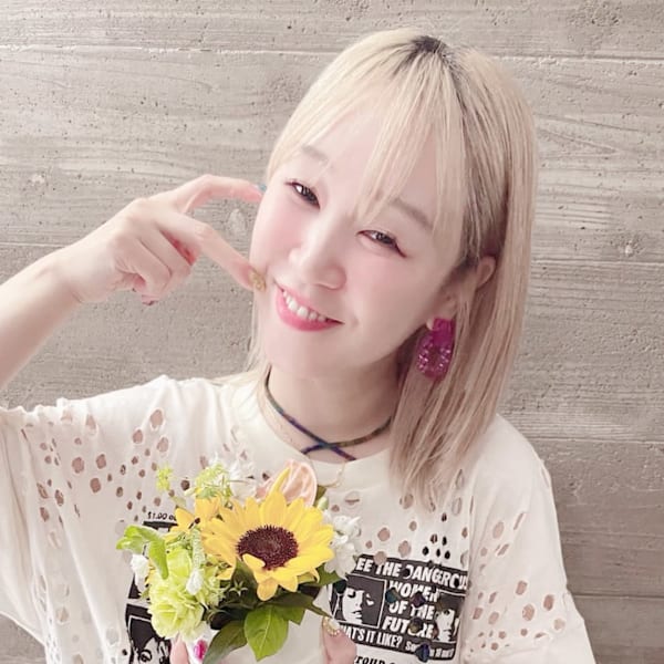 長浜　里香|hair+resort valentine
