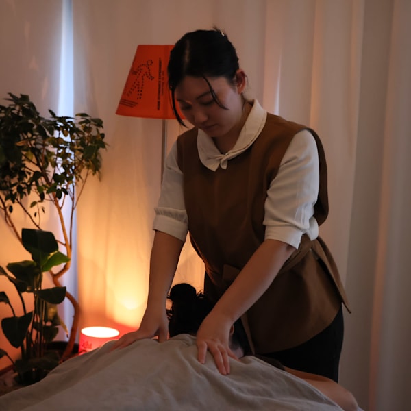 【温活×自律神経ケア/リンパ/肩こり/ヘッドスパ】99-KUKU-大阪北堀江店【オンカツジリツシンケイケアリンパカタコリヘッドスパククオオサカキタホリエテン】のスタッフ紹介。ヘッドスパ