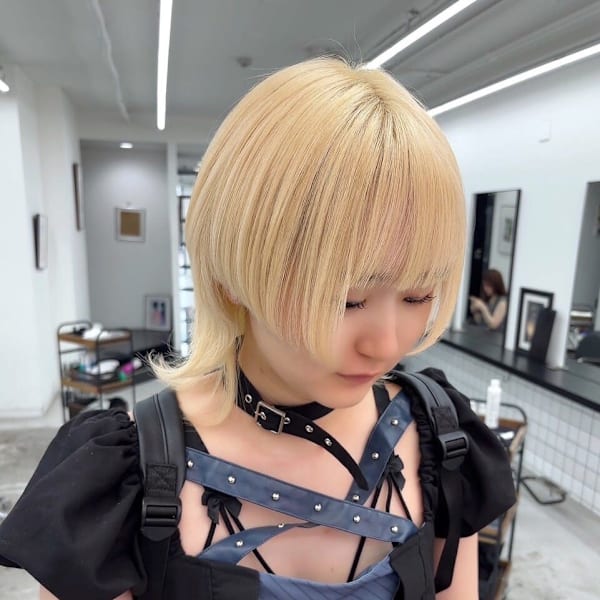名古屋栄美容室ハイトーン/抜きっぱなしブロンド/ウルフカット