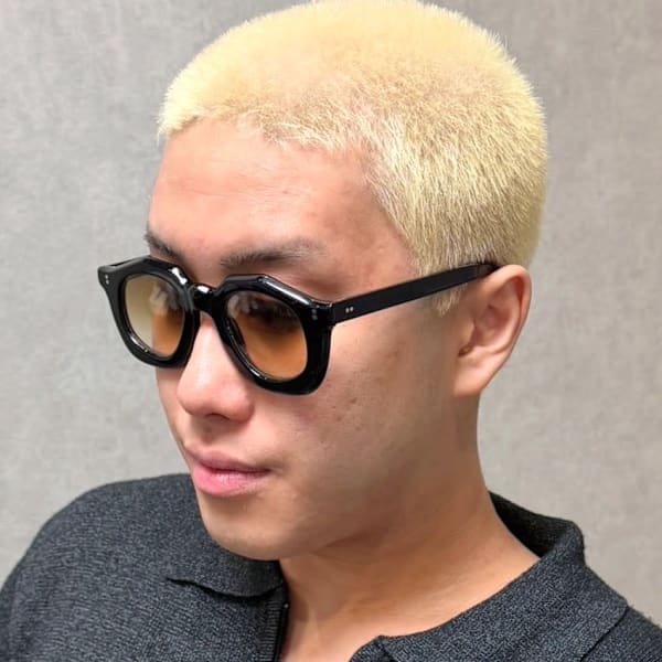 ブリーチ ホワイトベージュ ベリーショート 坊主 バーバー