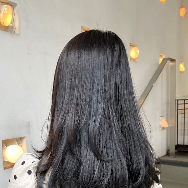 レイヤーカット・ワンカールアイロン巻き|HAIR&MAKE STUDIO MIMURO