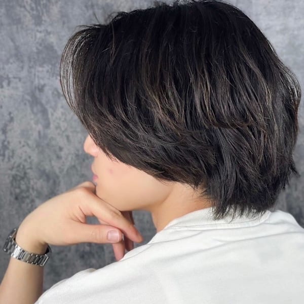 セミロングセンターパート