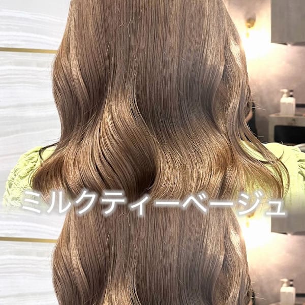 《高橋亜美》ミルクティーベージュ/大宮/ブリーチ|elu by lovis