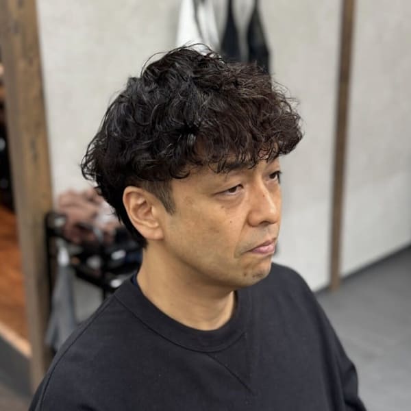 シャドウパーマ