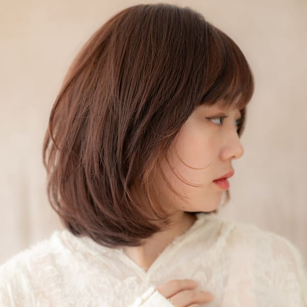 イヤリングカラー大人かわいいレイヤーウルフカット20代30代