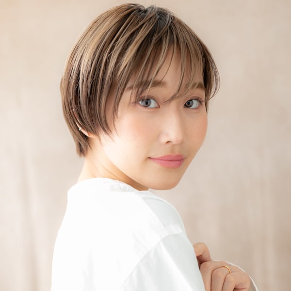 アンブレラカラーひし形小顔ベリーショートマッシュ10代20代