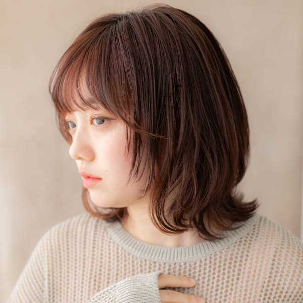 イヤリングカラー小顔クラゲヘアインナーボブウルフ20代30代