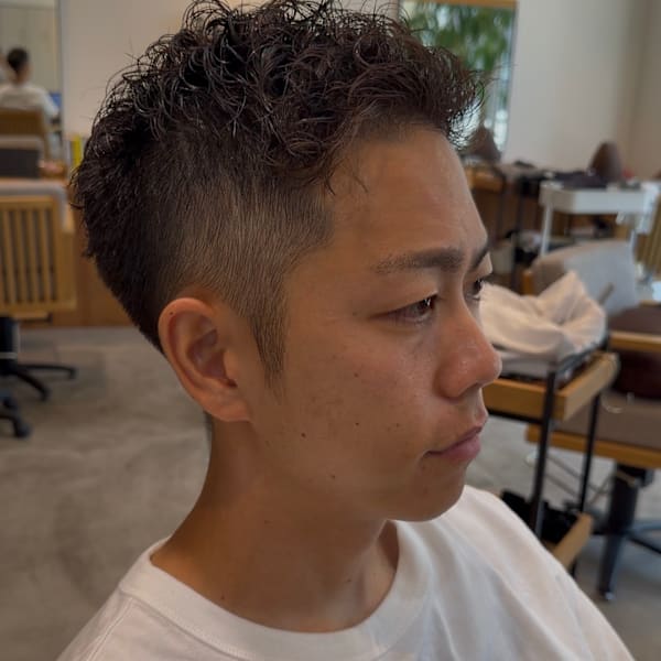 爽やかアップバングパーマ