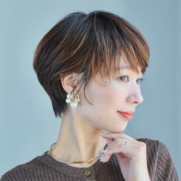 ショート・ボブ/丸顔/前髪あり/絶壁解消/30代/40代
