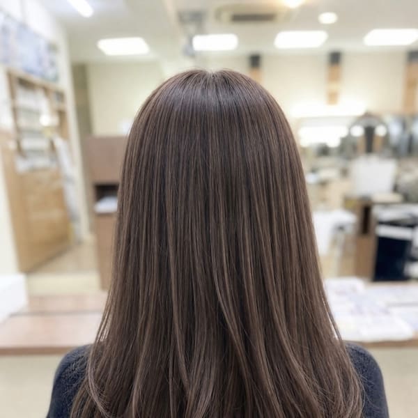 20代30代40代50代へおすすめ透明感カラー