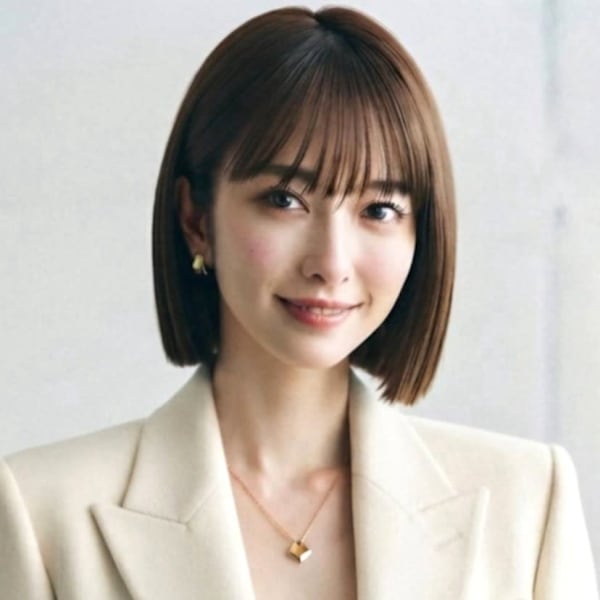 グレージュ ミニボブ ストレート 髪質改善 ぱつっとボブ