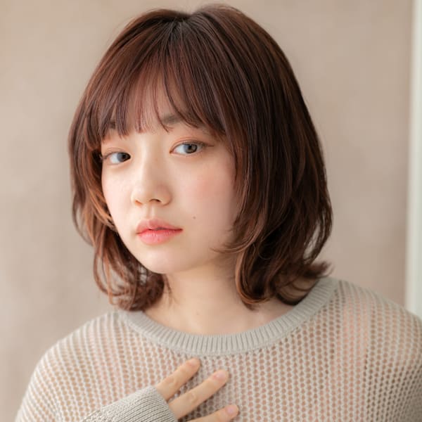 イヤリングカラー小顔クラゲヘアインナーボブウルフ20代30代