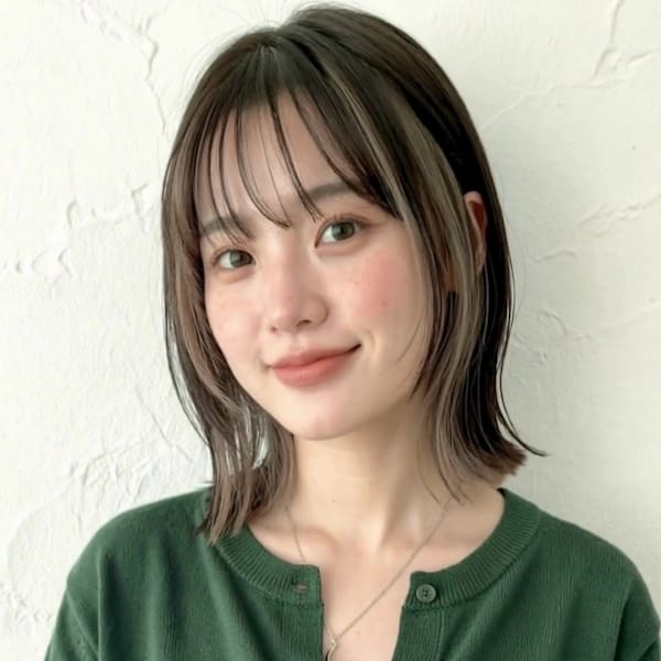 フェイスフレーミングくびれレイヤーボブディ シースルーバング