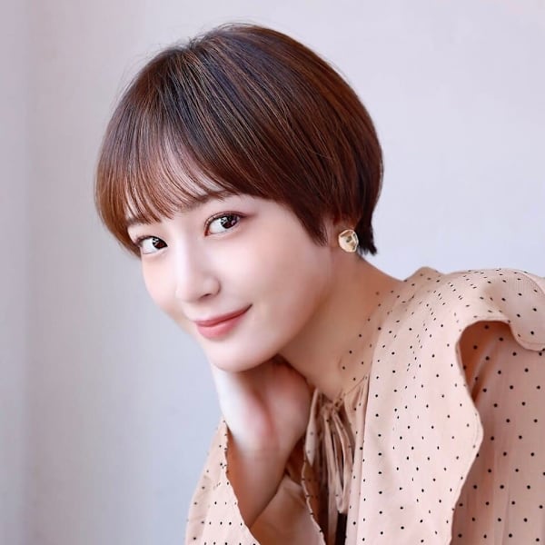 大人可愛い20代30代40代グレーベージュイメチェン似合わせ