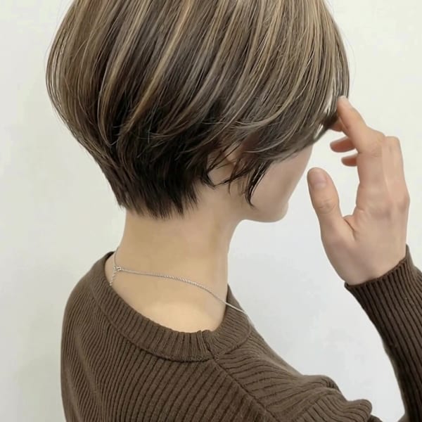 モカブラウン大人美人クールショートマッシュ　ハンサムショート