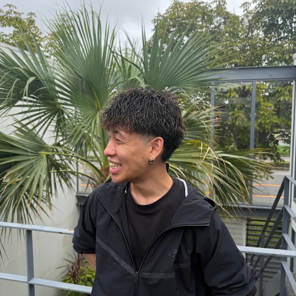 石島俊亮|MANA HAIR