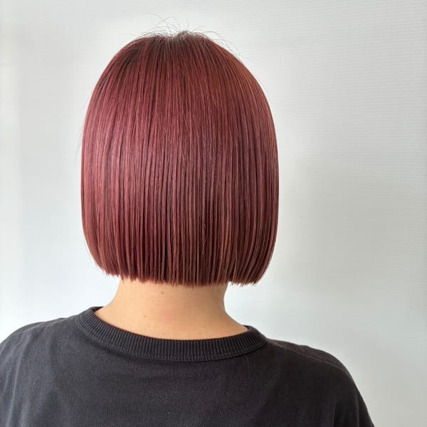 切りっぱなしボブ／ピンクベージュ／20代／30代／40代|Hair Design Angelo