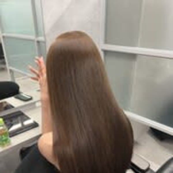 アッシュベージュカラー